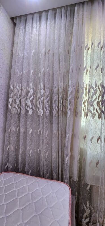 islenmis jaluz: İşlənmiş, Pərdə, rəng - Ağ, Ödənişli çatdırılma — 5