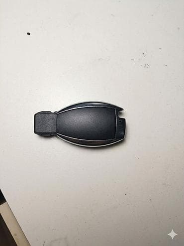 masin acari: Mercedes-Benz açar pultu (fob) - 3 düyməli dizayn: kilidləmə, açma və — 2