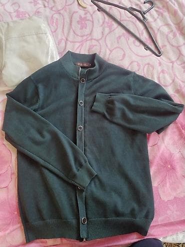 jordan jaket: Qaranlıq yaşıl rəngdə düyməli kardiqan - Üslub: Klassik kardiqan, ön — 3