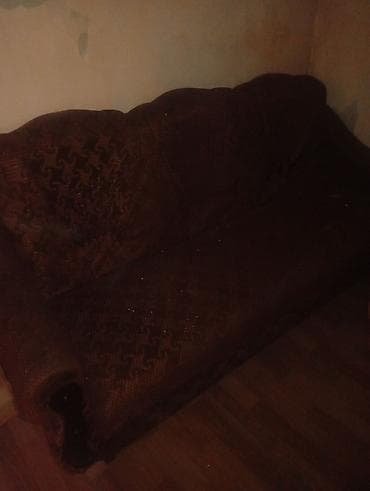 oturaca: Klassik divan, Divan — 2