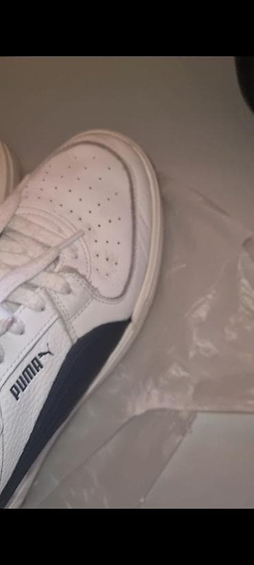 Puma kişi krasovkasi 
təmiz dəri. 220 aznə alinib Səligəli galib