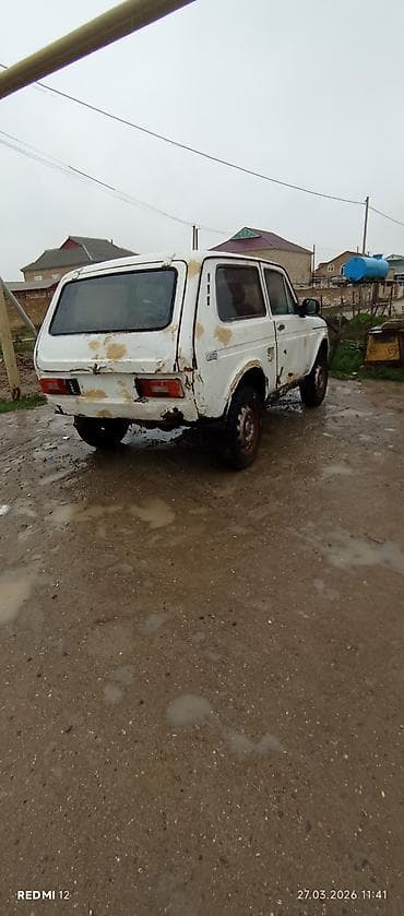 vaz 2170: VAZ (LADA) 4x4 Niva: 1.7 l | 1988 il Ofrouder/SUV — 5