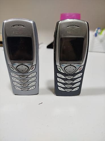 9990 telefon: Nokia < 2 GB Memory Capacity, rəng - Gümüşü, Düyməli — 3