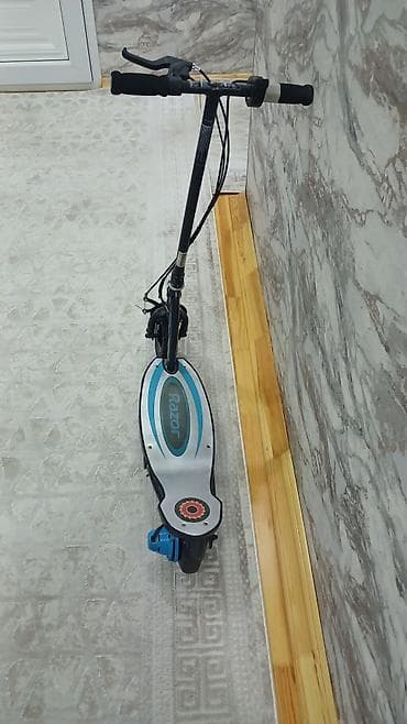 - razor, 50 см3, 2024 год