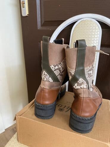 qara mokasinlər: Ölçü: 37, rəng - Qara, İşlənmiş — 8