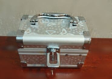 mucru qabı: Mücrü Zinət əşyaları üçün — 2