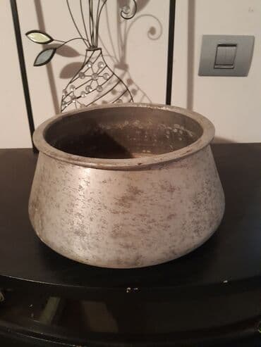 Qazan, rəng - Boz, Qranit, 5-dən çox l, Rusiya