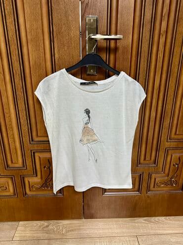 boğazlı qadın sviterləri: 10 azn Razmer S/M — 20