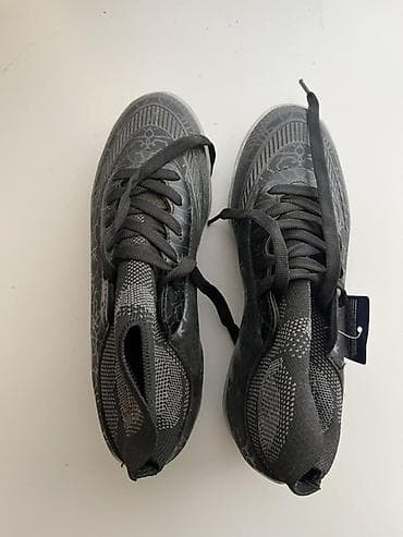 Kitablar və jurnallar: Butslar Dugana, Ölçü: 36 — 2