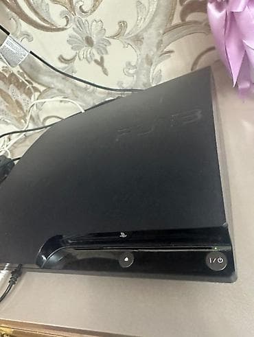 pes 5 ikinci el: Sony PlayStation 3 (PS3) Slim oyun konsolu.İcərisində 20dən çox oyun — 3