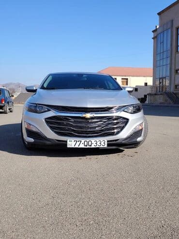 toyota camry 2012: Chevrolet Malibu sedan – gümüşü rəng, şəhər və tras üçün rahat və — 3