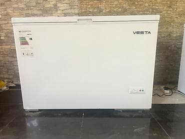 soyuducular indesit: Qapalı dondurucu — 1