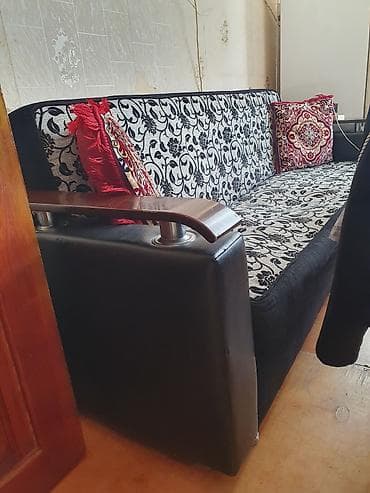 Divan, İşlənmiş, Açılmayan, Bazalı, Parça, Çatdırılma yoxdur