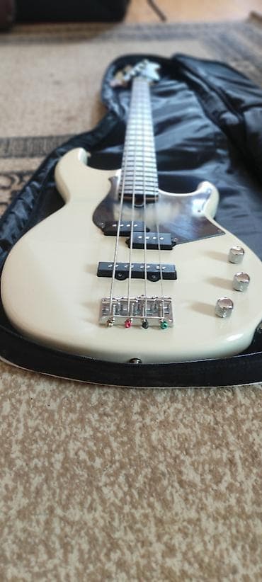 real gitara: Bas gitara, Yamaha, 4 sim, Yeni — 1