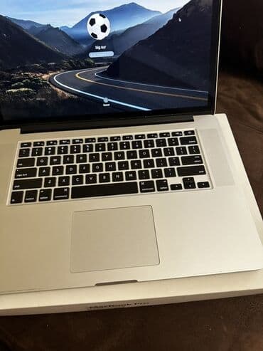 apple notebook qiymetleri: Apple MacBook Pro (gümüş rəng) Komplekt: - MacBook Pro noutbuku - — 18