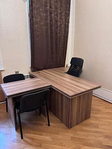 stullar satilir: Açılmayan, Künc masa — 3