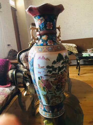 dekorativ gullər: Guldan qedimi boyukdur ev dekoru ucun saxsidandir ustunde nagillardan — 10