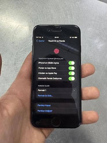 IPhone 7, 128 GB, Qara, Barmaq izi — 3