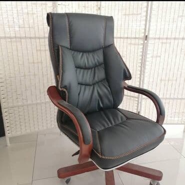 купить кресло для офиса: Новый, Кресло, Кожа, Доставка в районы — 1