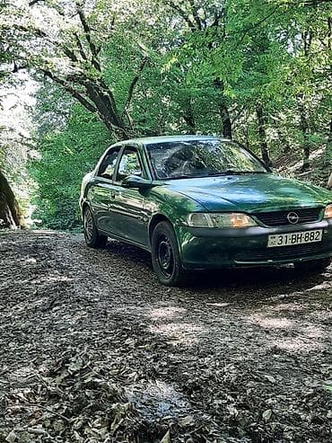hyundai i30 amortizator: Opel Vectra: 2 l | 1996 il 132323346 km Sedan — 2