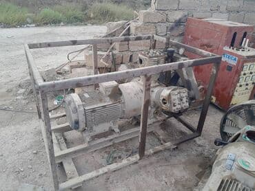 hava kampresor: Kompressor 3.2kubluq. 8 atmosfer.Türkiyə — 2