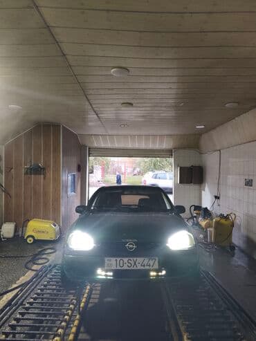 7 yerlik avtomobillər: Opel Corsa: 1.4 l | 1998 il 358438 km Universal — 4