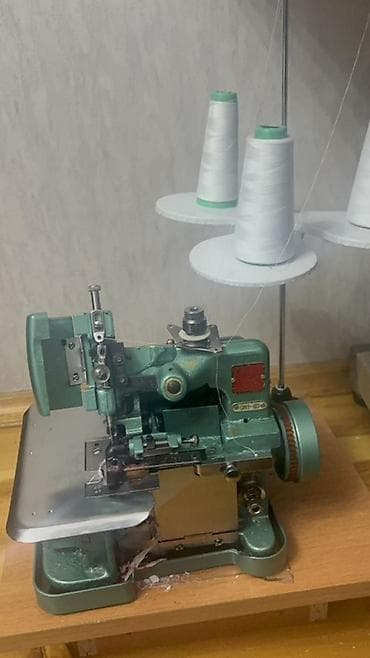 pec aliram: Sənaye overlok tikiş maşını - 3 iplikli overlok sistemi – kənarların — 1