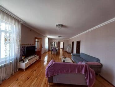 bayilda evler satilir: 5 otaqlı, 190 kv. m — 2