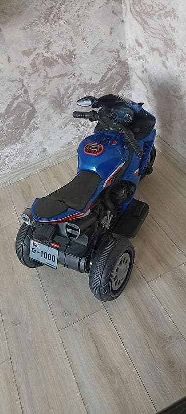 Uşaq üçün elektrikli üçtəkərli motosiklet – mavi rəng - İdman — 3