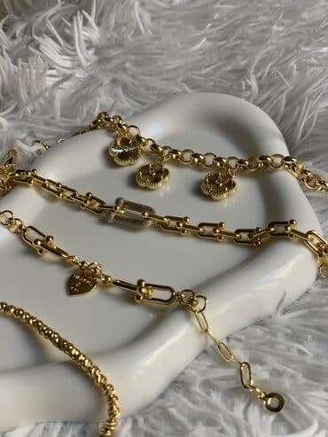 pandora qolbaqlar qizil: Qızıl tonlu paslanmayan poladdan hazırlanıb, qaralmır, parıltısını — 1