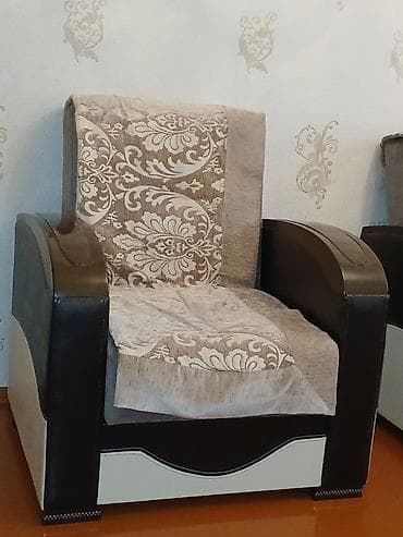Qonaq otağı üçün yumşaq mebel dəsti Tecilii satilirr acilan ve
