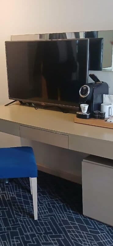 Seva 💫 4304 Televizor LG 109 ekran təcili satilir 230 azn. Qiymet son