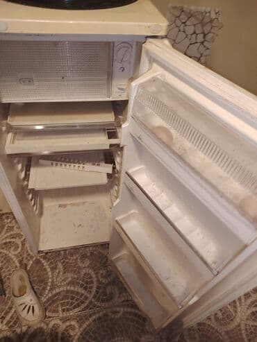 saratov soyuducu: İşlənmiş 1 qapılı Saratov Soyuducu Satılır, rəng - Ağ, Təkərli — 2