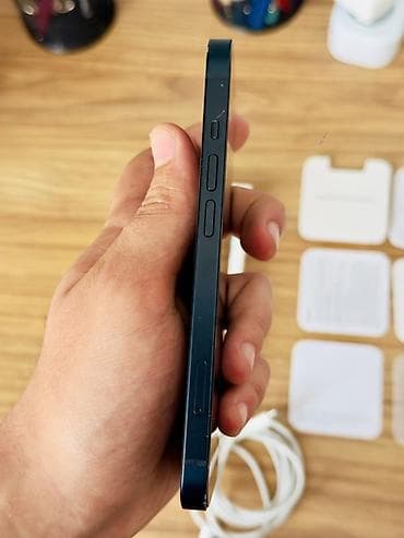 Техника и электроника: IPhone 13, 128 ГБ, Midnight, С документами — 9