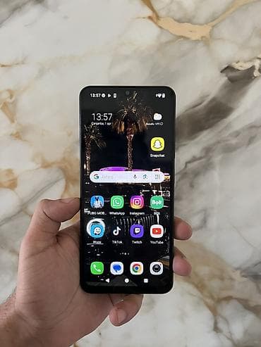 telefunlar: Redmi A5, 128 GB, rəng - Qara, İki sim kartlı — 1