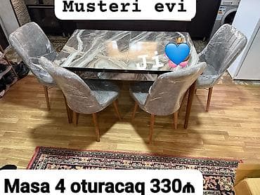 yeni il dekoru: Masa desti — 1