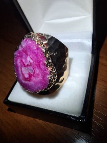 qizil halqa qolbaqlar: Bijuteriya
Teze.
Бижутерия. Кольца перстни. Все новое. В наличии — 12