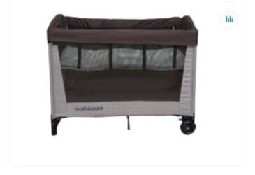 Manejlər: Mothercare qatlanan uşaq çarpayısı/oyun maneci Üstündə hədiyyə qalın — 2