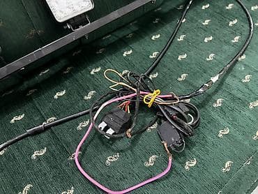 mini traktor: LED işıq barı – 4 ədəd kvadrat proyektor - Tərkib: 4 ədəd kvadrat LED — 5