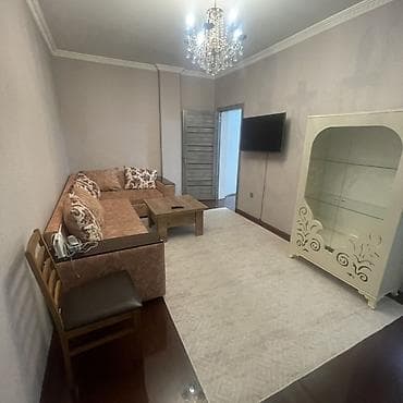 Həyət evləri və villalar: Xetayi rayonu Polat Hewimov 27 menzil 2 . 3 otaglı heyet evi uzun — 8