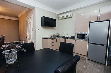 kiraye gence: İcarəyə verilir 3 otaqlı yeni tikili 165 m², Nizami m. Kateqoriya — 8