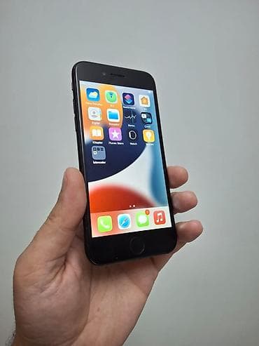 iphone 70: IPhone 7, 32 GB, Qara, Barmaq izi — 2