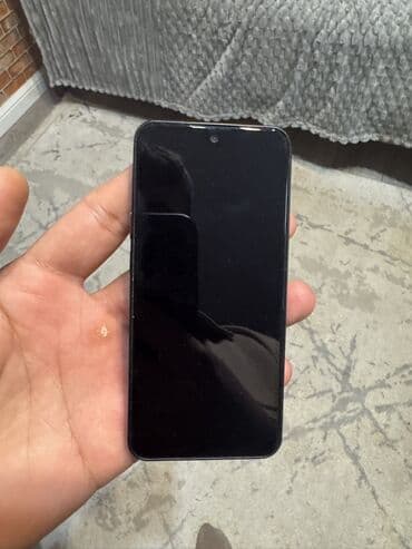 телефон fly с большим аккумулятором: Mini Iphone görünümlü android telefon [SERVO 18SE] 64 GB yaddaş / 4GB — 5