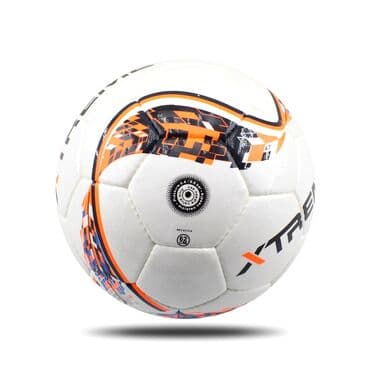 imzalı futbol topu: Futbol topu "X-Treme" nömrə 4 futsal . Keyfiyyətli professional 4 — 2