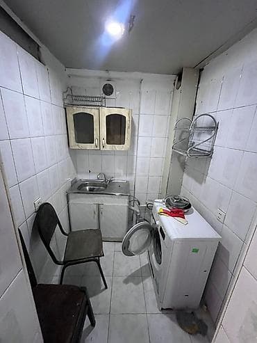 Gəncə prospekti 50 də yerləşir 9 mərtəbəli binanın 7 ci mərtəbəsi lift — 5
