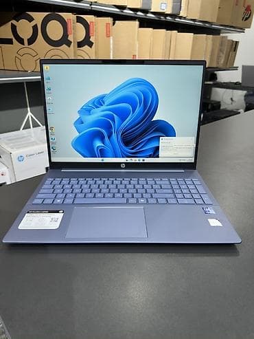 HP Pavilion 15 seriyalı noutbuk Xüsusiyyətlər: - Prosessor: Intel