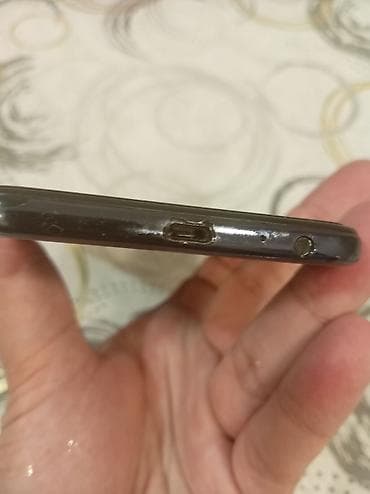 Samsung Galaxy J6 Plus, 32 GB — 4