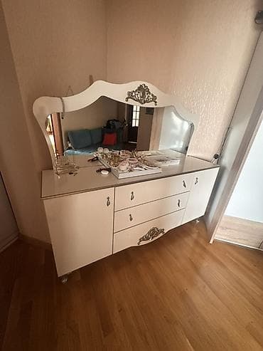 kamod qorka: Komod, TV stend — 2