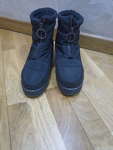 Ölçü: 39, rəng - Qara, İşlənmiş lalafo.az -da Ölçü: 39, rəng - Qara, İşlənmiş