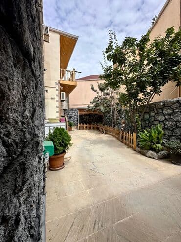 xırdalan olimp: TECILI SATILIR. Xirdalanda Narinci Marketin arxasi yola yaxin, 2 — 1